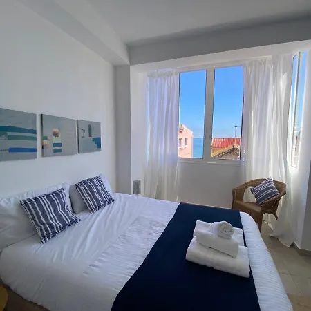 Apartment 2br With Beachviews 1 Min Walking From The Sea Gibraltar